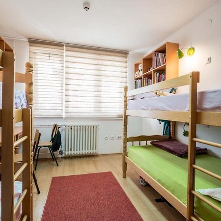 Petar Drapsin Hostel Beograd Eksteriør billede