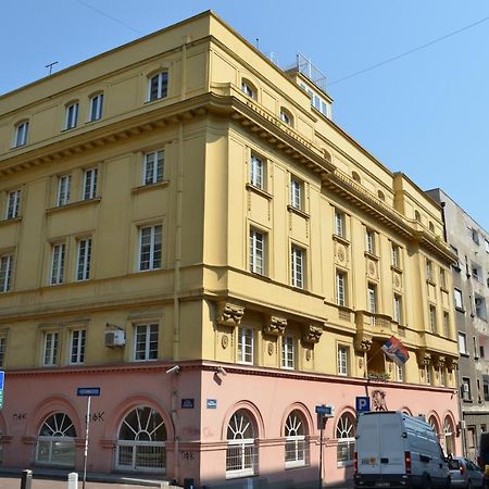 Petar Drapsin Hostel Beograd Eksteriør billede