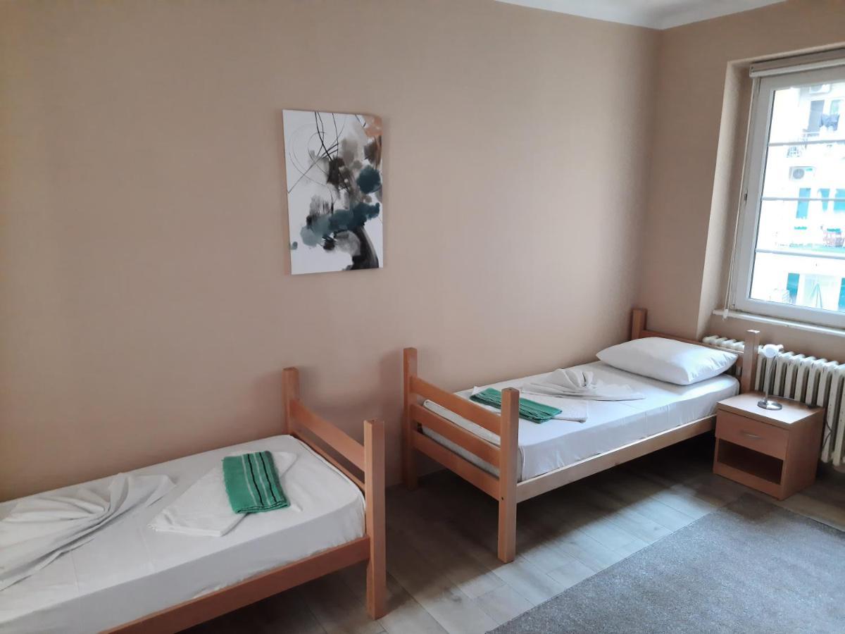 Petar Drapsin Hostel Beograd Eksteriør billede